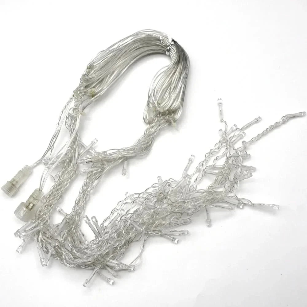 Cortina de Luzes LED Natalinas – Encanto e Magia para sua Casa